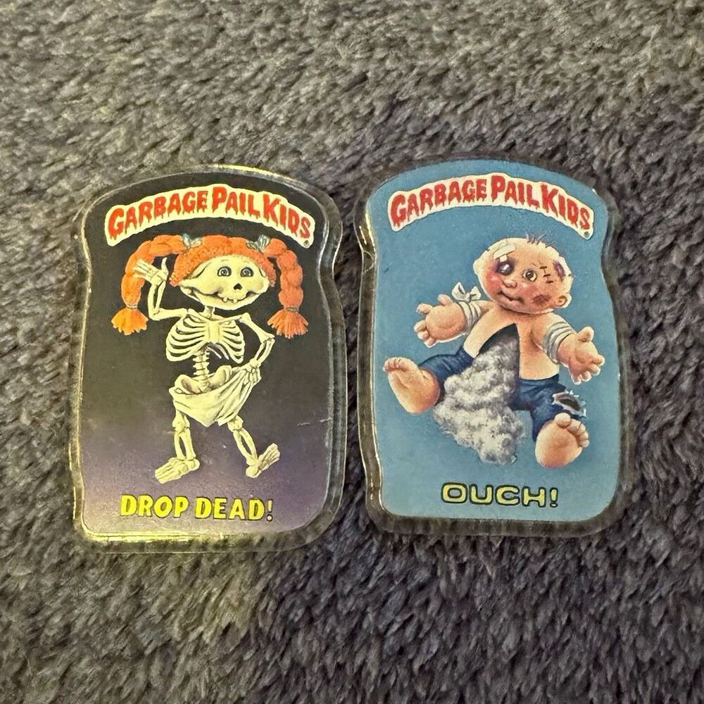 1985 Topps Garbage Pail Kids Pinback Buttons Lot of 2 Drop Dead! Ouch!